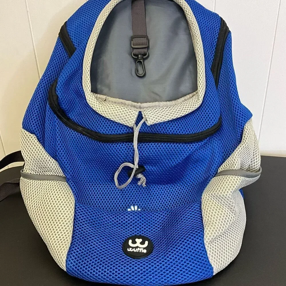 Brand New Wuffles Animal Dog Cat Backpack Black Blue Safety Belt